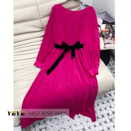 Gucci V-Neck Dress Rose Red