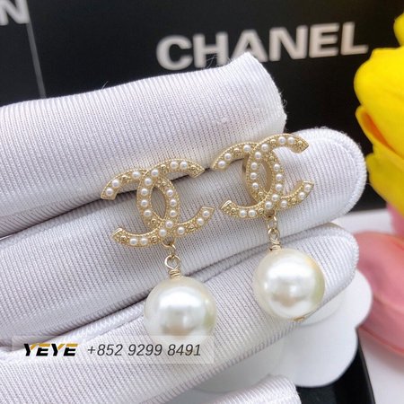 Chanel Platinum Fashion Earrings