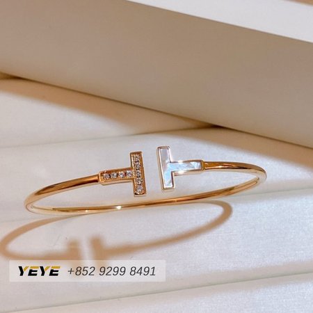 Tiffany & Co. T Wire Bracelet 18K