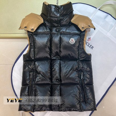 Moncler Down Vest Luzule In Black