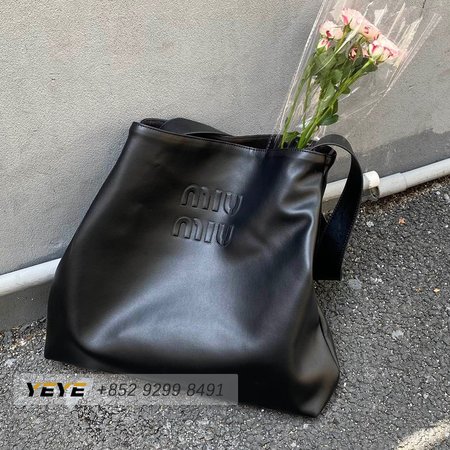 Miu Miu Leather Shoulder Bag 5BC117