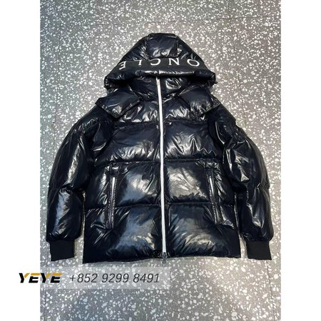 Moncler Autumn And Winter Hooded Down Jacket