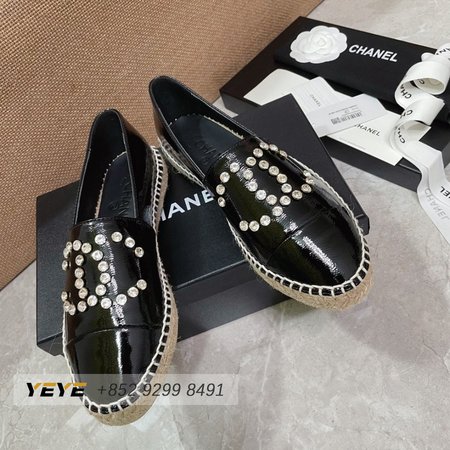 Chanel Loafers Patent Calfskin Black 35-40
